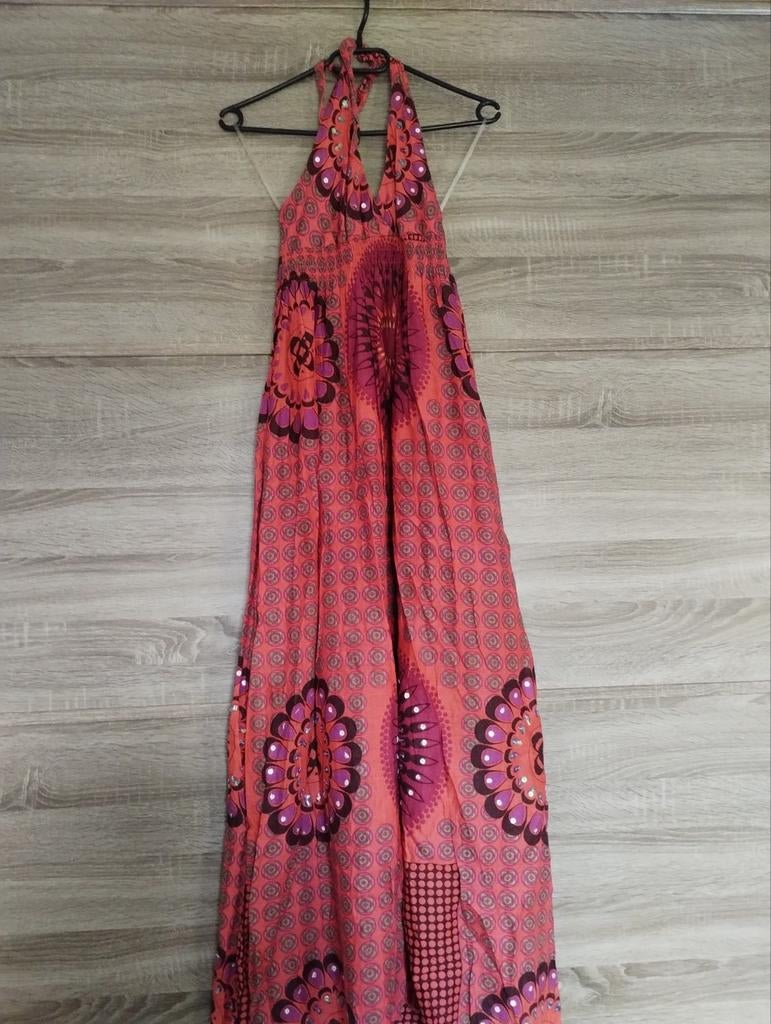 Robe longue Taille unique, Enlèvement