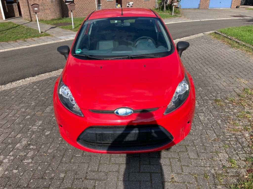 Ford Fiesta — 2009 — 159 000 km — Essence — 1 595€, Autos, Rouge, Achat, Boîte manuelle, 5 places