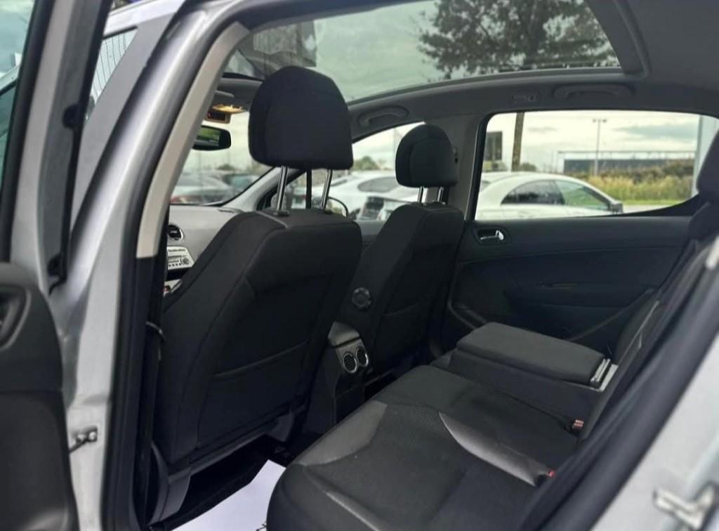 Auto, Auto's, Peugeot, Automaat, 4 deurs, Stof, Zwart
