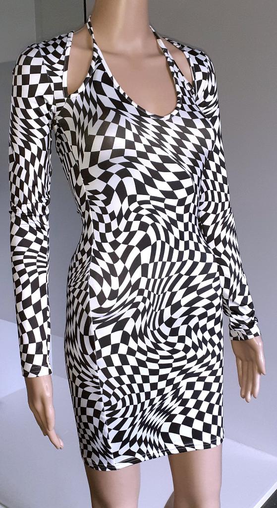 Korte jurk zwart wit geometrisch patroon met open rug H&M XS, Kleding | Dames, Wit, Nieuw, Ophalen of Verzenden, Maat 34 (XS) of kleiner