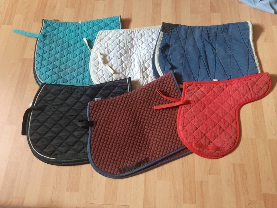 6 verschillende zadeldekjes  maat pony, Dieren en Toebehoren, Meerkleurig, Gebruikt, Overige merken, 0 g