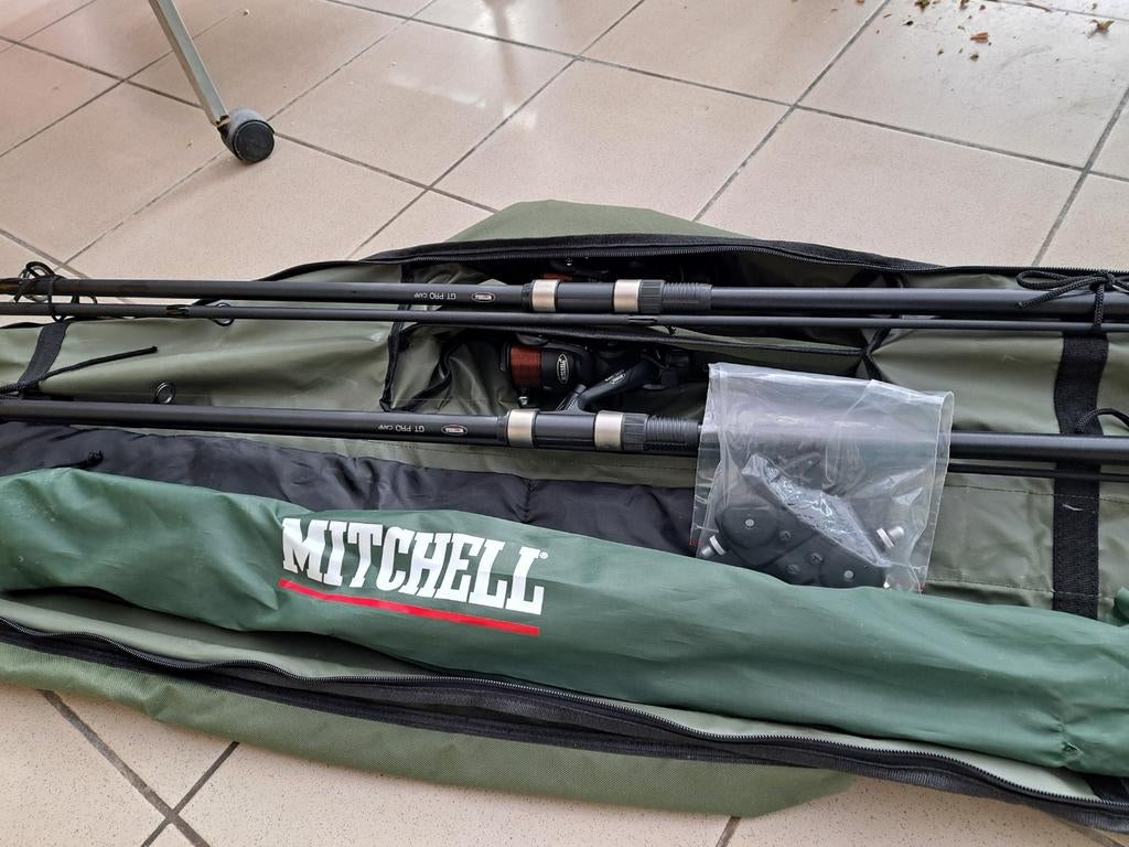 Volledig nieuw karperset mitchell + 1kg. pellets, Ophalen, Molen