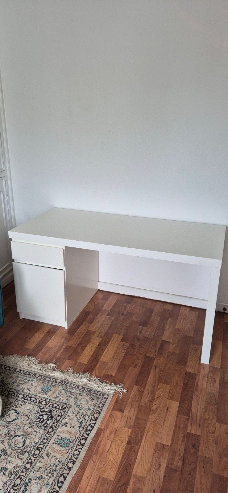Ikea Malm bureau, Enlèvement, IKEA