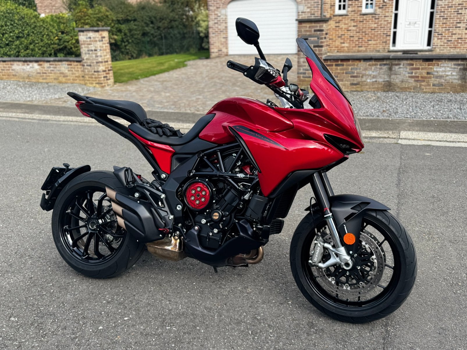 Mv Agusta Turismo, Motoren, Handvatverwarming, Nieuw, 3 cilinders, Sport