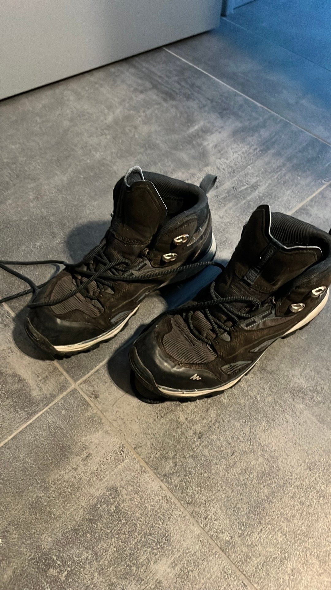 Wandelschoenen maat 41, Ophalen