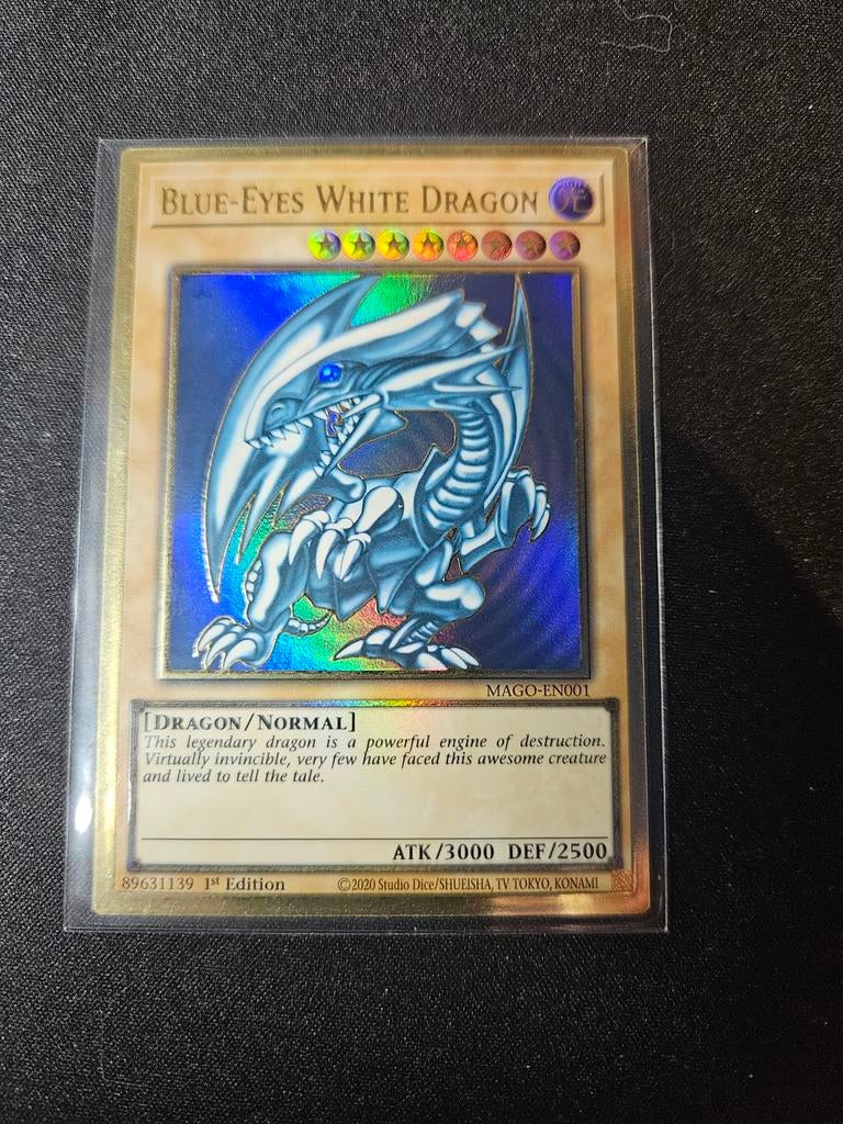 Blue eyes white dragon mago, Hobby en Vrije tijd, Verzamelkaartspellen | Yu-gi-Oh!, Ophalen of Verzenden