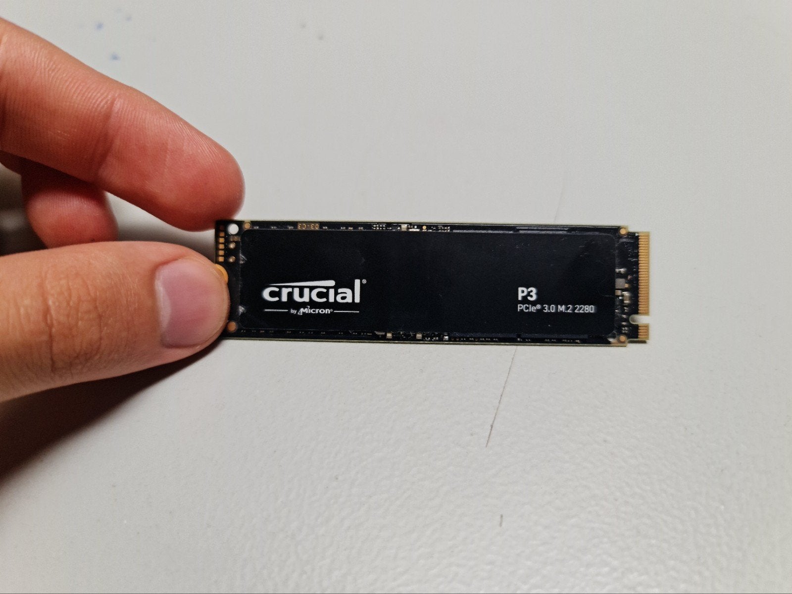 Ssd 2tb crucial, Ophalen of Verzenden, SSD