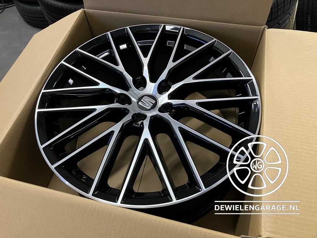 1x 19 inch Seat Leon PERFORMANCE Velg Origineel FR NIEUW 5x1, Auto-onderdelen, Banden en Velgen, 19 inch, Velg(en), -, -