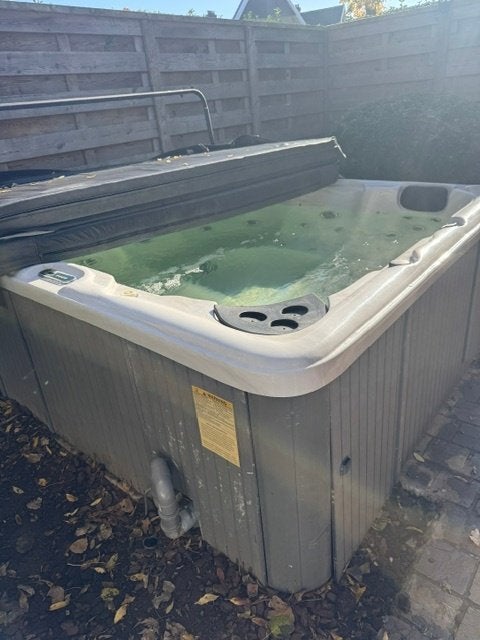 jacuzzi 5 personnes, Jardin & Terrasse, Enlèvement, Utilisé, Couverture, Fixé