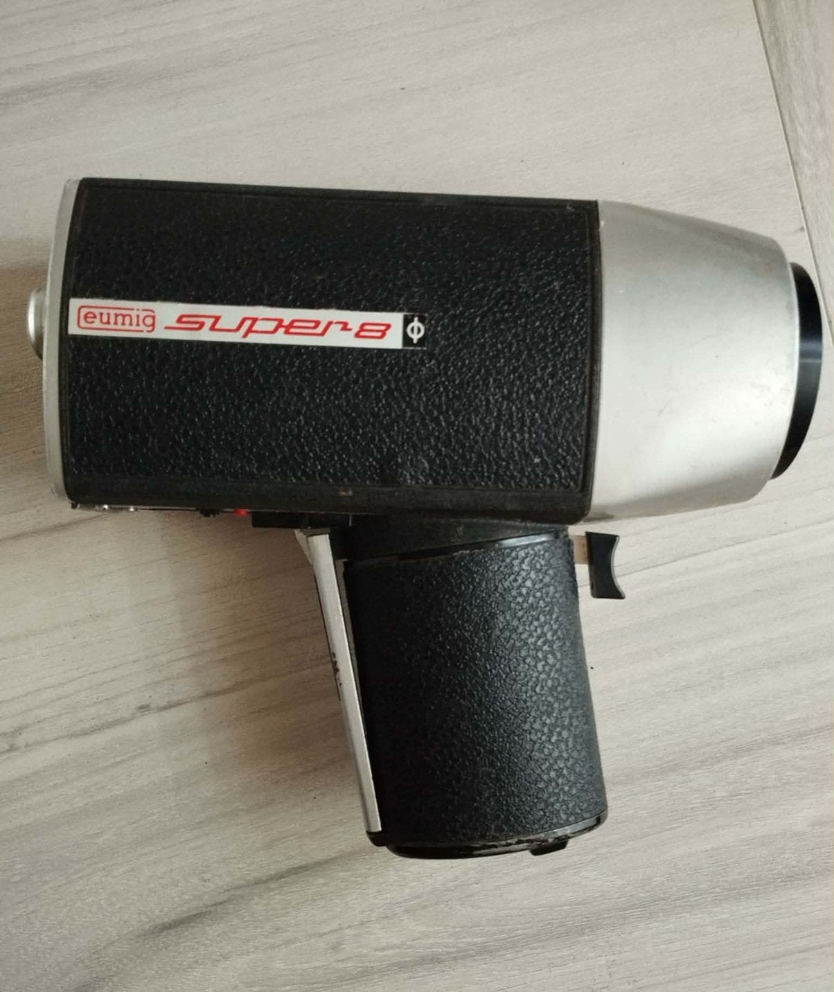 vintage camera Eumig Viennette 2 Oostenrijk jaren 70., Ophalen, Zo goed als nieuw