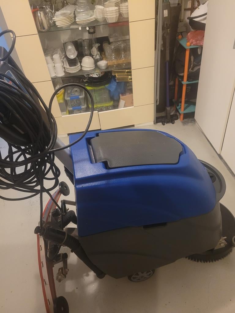 Kuismachine nieuwe professionele, Ophalen