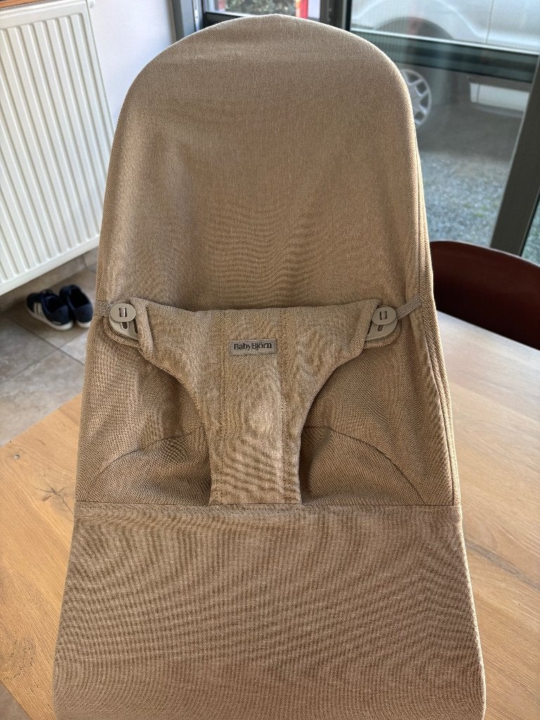 BabyBjörn Bliss wipstoel, Wipstoel, Met gordel(s) of riempje(s), Zo goed als nieuw, Ophalen