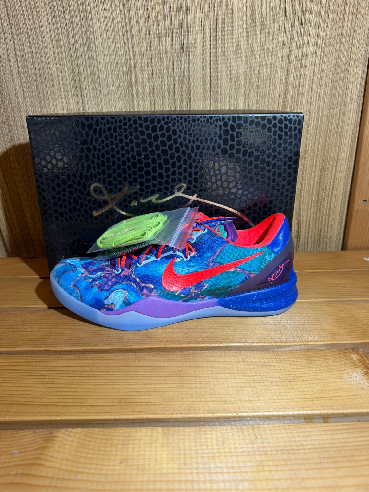 Nike Kobe 8 Protro What The (2025), Kleding | Heren, Ophalen of Verzenden, Nieuw