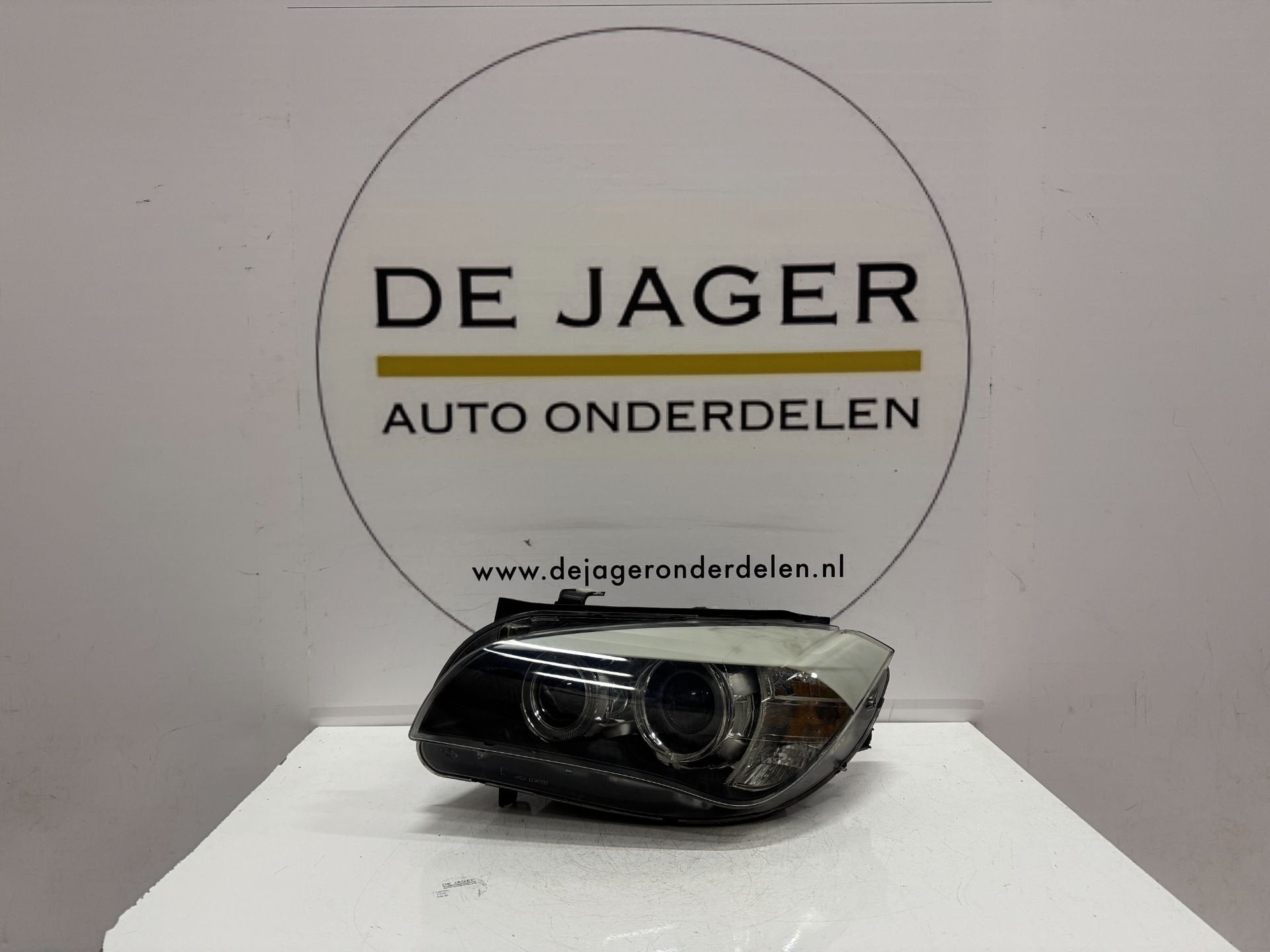 BMW X1 E84 BI XENON KOPLAMP LINKS 2993491, Petuelring 130
80788  Munich, DE, Gebruikt, Info@bmw.de, BMW