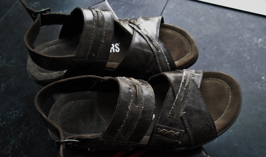 KICKERS sandalen kwaliteit maat 40--NIEUW-geen biedingen, Kleding | Dames, Schoenen, Kickers, Ophalen of Verzenden, Nieuw