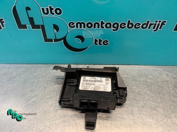 PDC Module van een Opel Astra (Astra J 10-), Gebruikt, -, -, Opel