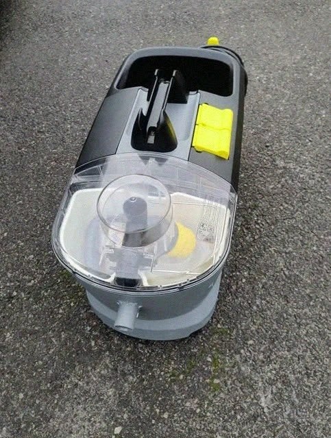 Kärcher Puzzi 10/1 tapijt, Elektronische apparatuur, Stofzuigers, Kärcher, Ophalen of Verzenden, Zo goed als nieuw, Industriële stofzuiger