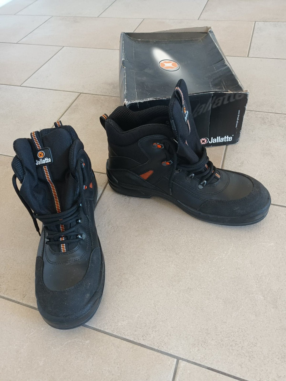 Nieuwe Jallatte veiligheidsschoenen maat 44., Ophalen