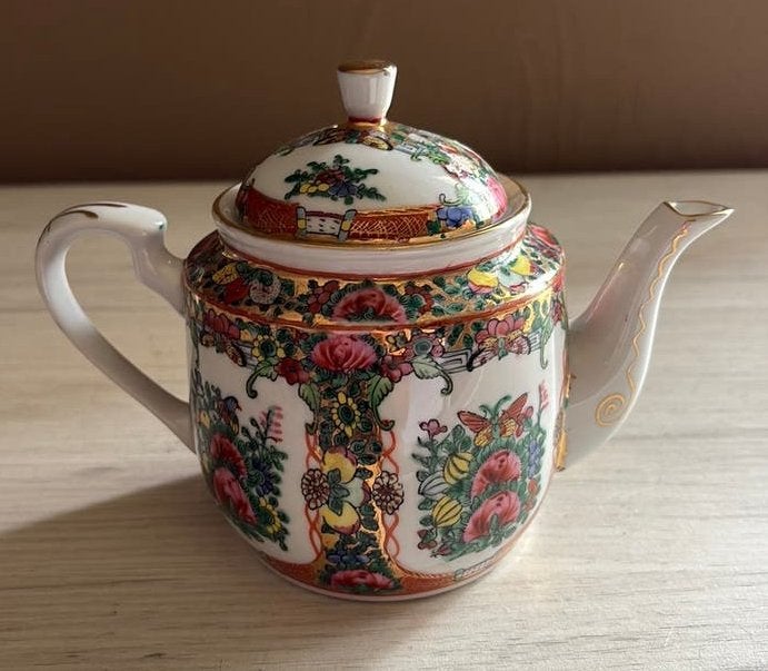 Vintage Rose Medallion Theepot (Midden 20e Eeuw) - 12,7 cm, Ophalen of Verzenden