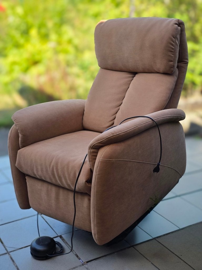 Fauteuil inclinable PARIS (comme neuf), Antiquités & Art, Antiquités | Meubles | Chaises & Canapés, Enlèvement