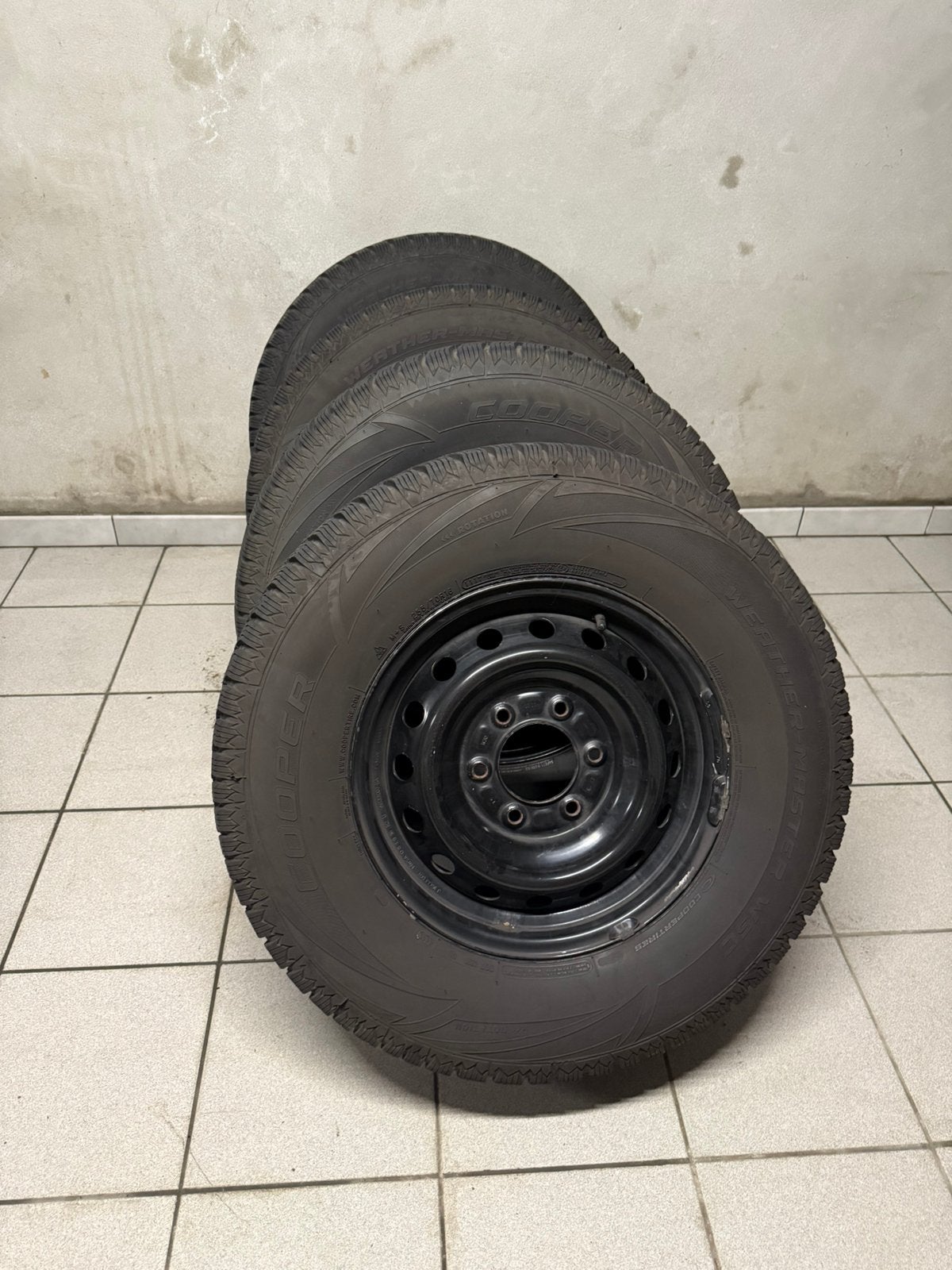 Winterset Ford Ranger, Auto-onderdelen, Banden en Velgen, Ophalen, Gebruikt, 255 mm, 16 inch