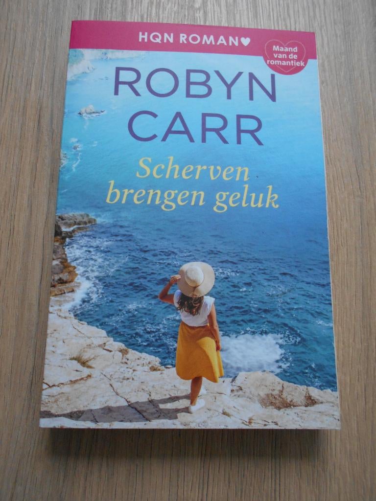 Robyn Carr - Scherven brengen geluk, Ophalen, Nieuw