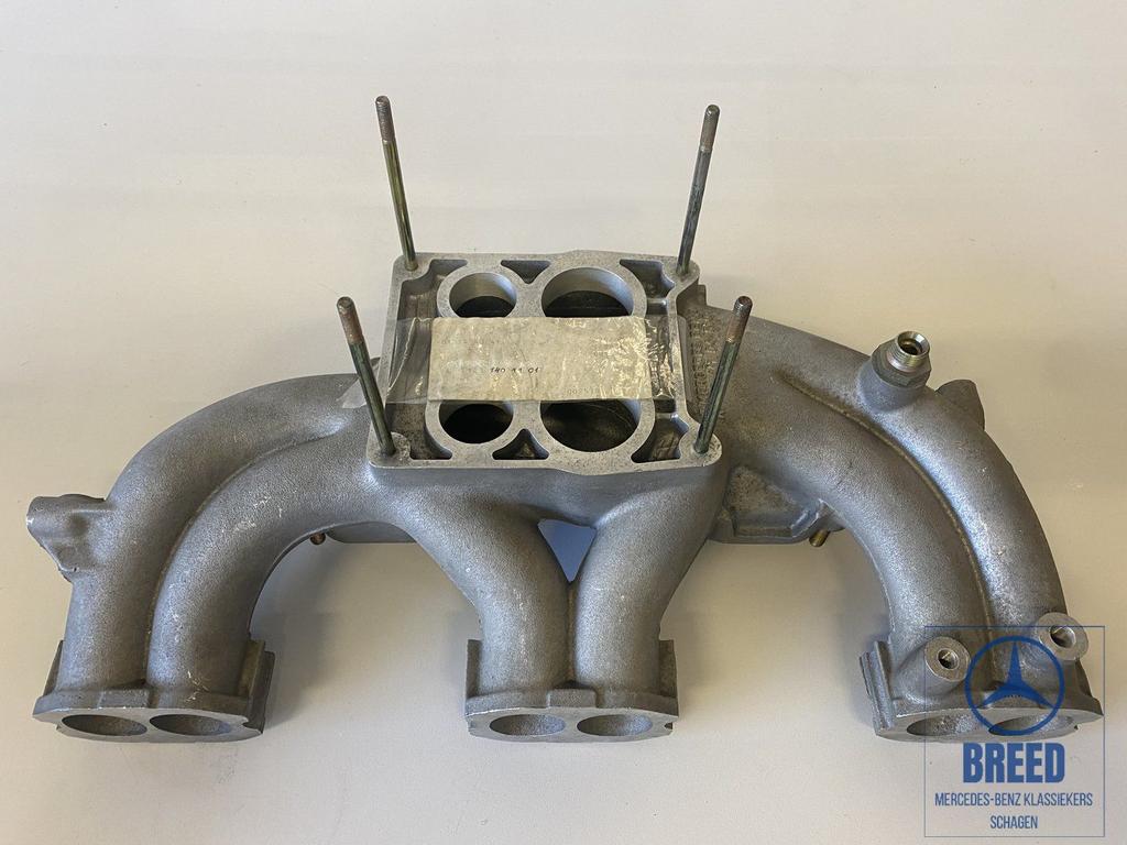 NOS inlaatspruitstuk voor Mercedes-Benz W123 250 M123.920, -, Nieuw, Ophalen of Verzenden, -