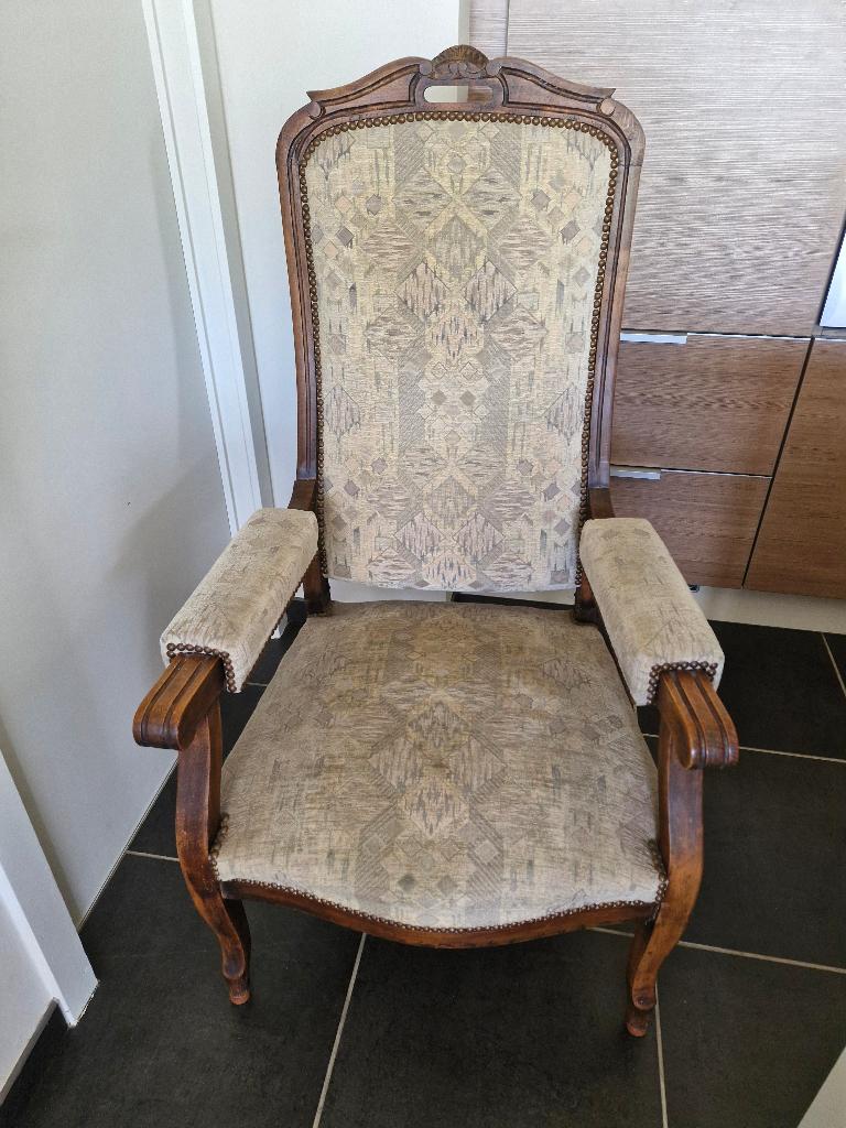 Leuke oude stoel, Ophalen