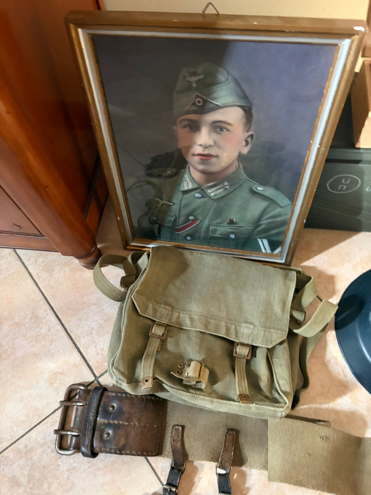 Set Army, Enlèvement