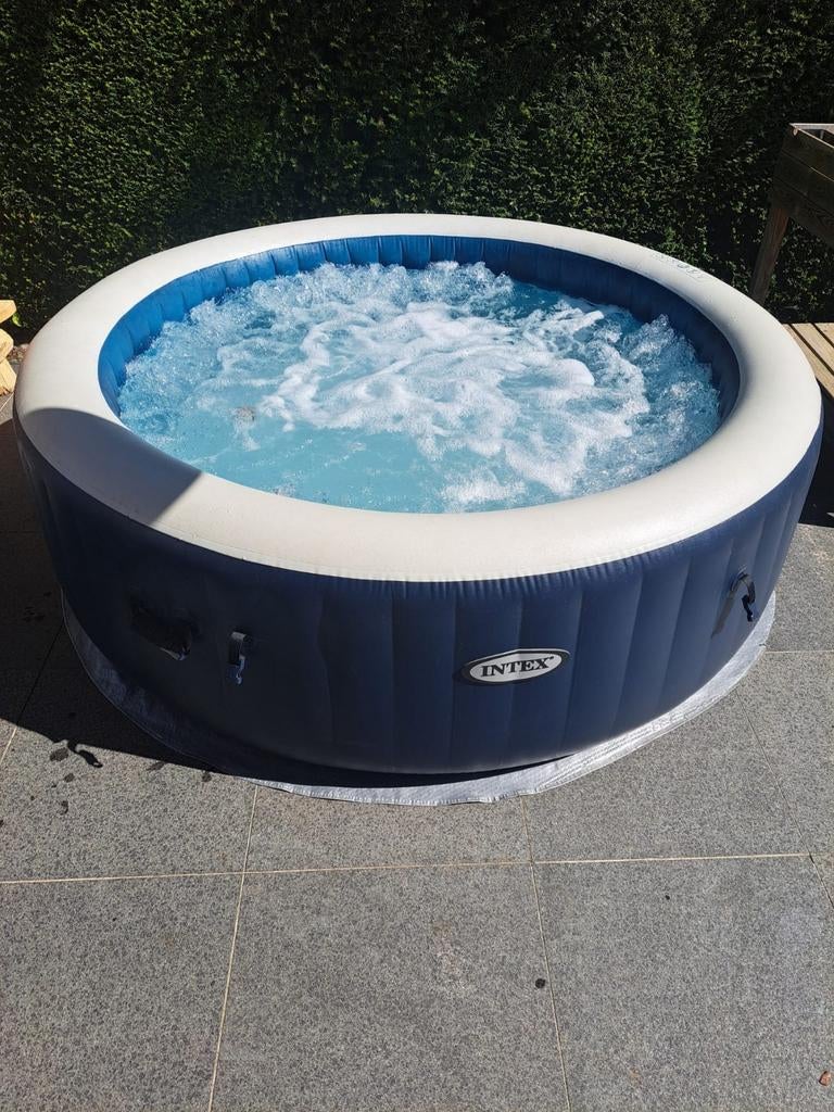 Intex jacuzzi 6pers, Ophalen