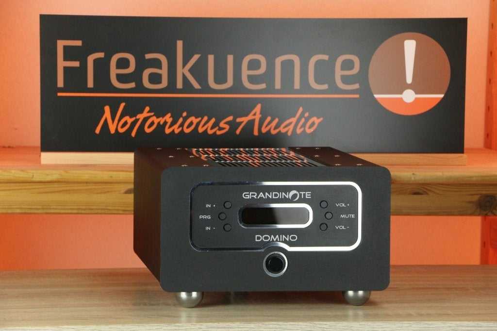 Grandinote Domino TRADE.INRUIL. Real high end pre amp!, Audio, Tv en Foto, Versterkers en Ontvangers, Zo goed als nieuw, Stereo