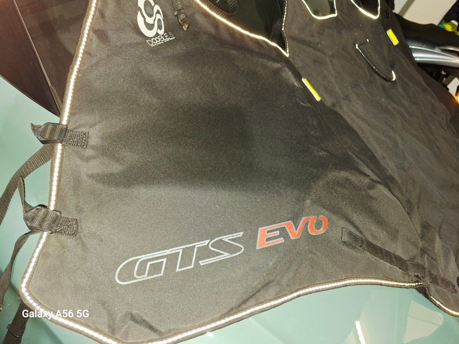 Tablier d'hiver de sym gts 125 Evo i, Enlèvement, Comme neuf