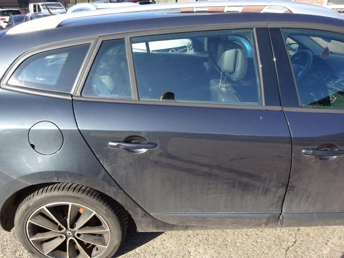 Portier 4Deurs rechts-achter van een Renault Megane (TEB66), Gebruikt, -, -, Ophalen of Verzenden