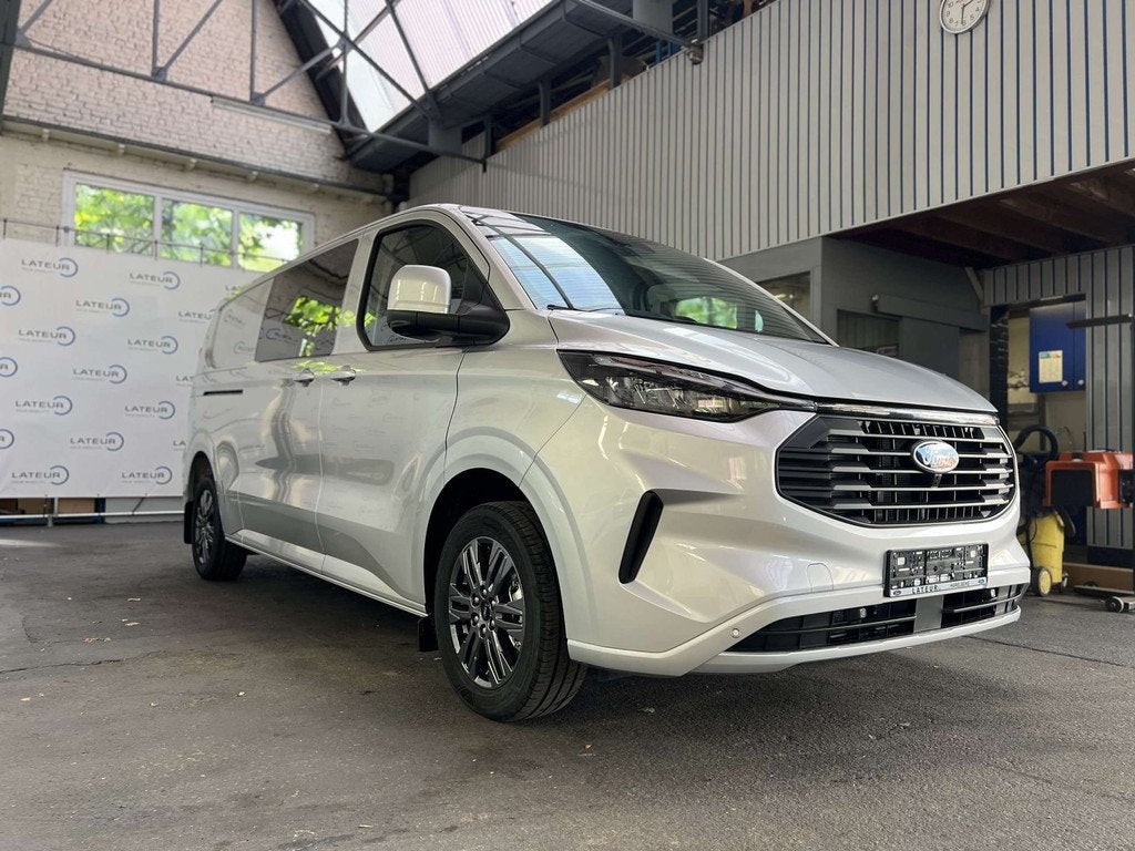 Ford Transit Custom Multi-Use Limited 320L 136Pk A8 PACK6 +, Stof, Gebruikt, Euro 6, Overige kleuren