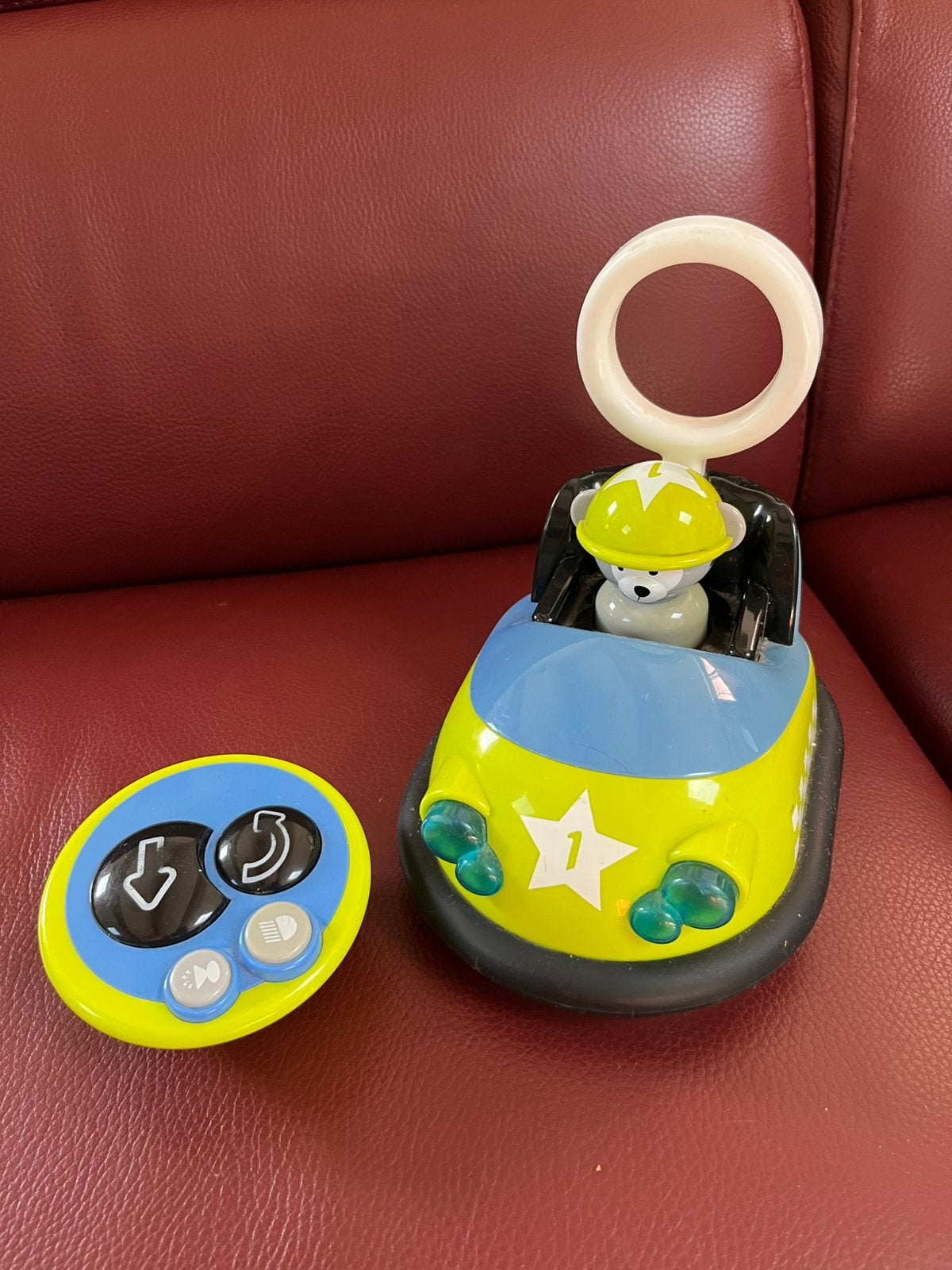 Voiture télécommandée, Enfants & Bébés, Jouets | Véhicules en jouets, Enlèvement, Comme neuf, Télécommande