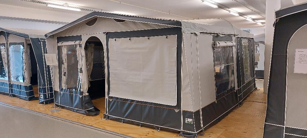 caravan tent, Enlèvement, Comme neuf