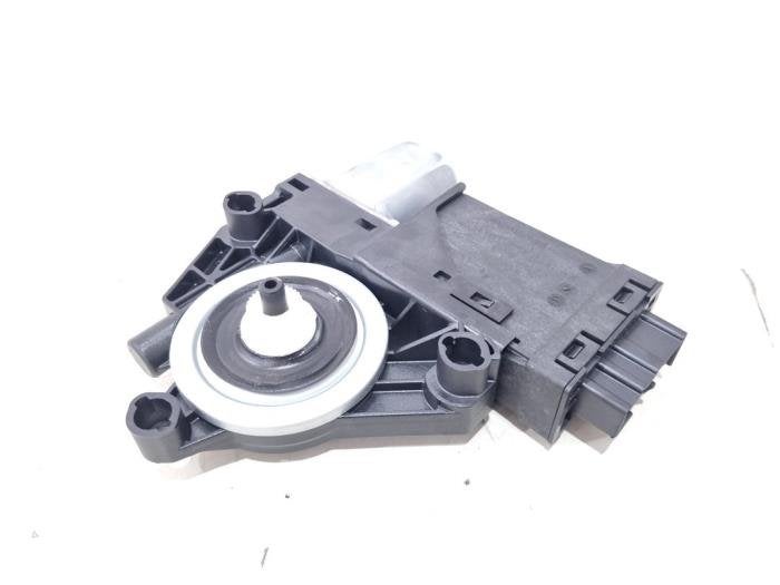 Moteur de vitre portière d'un Volvo XC60, -, 3 mois de garantie, -, -
