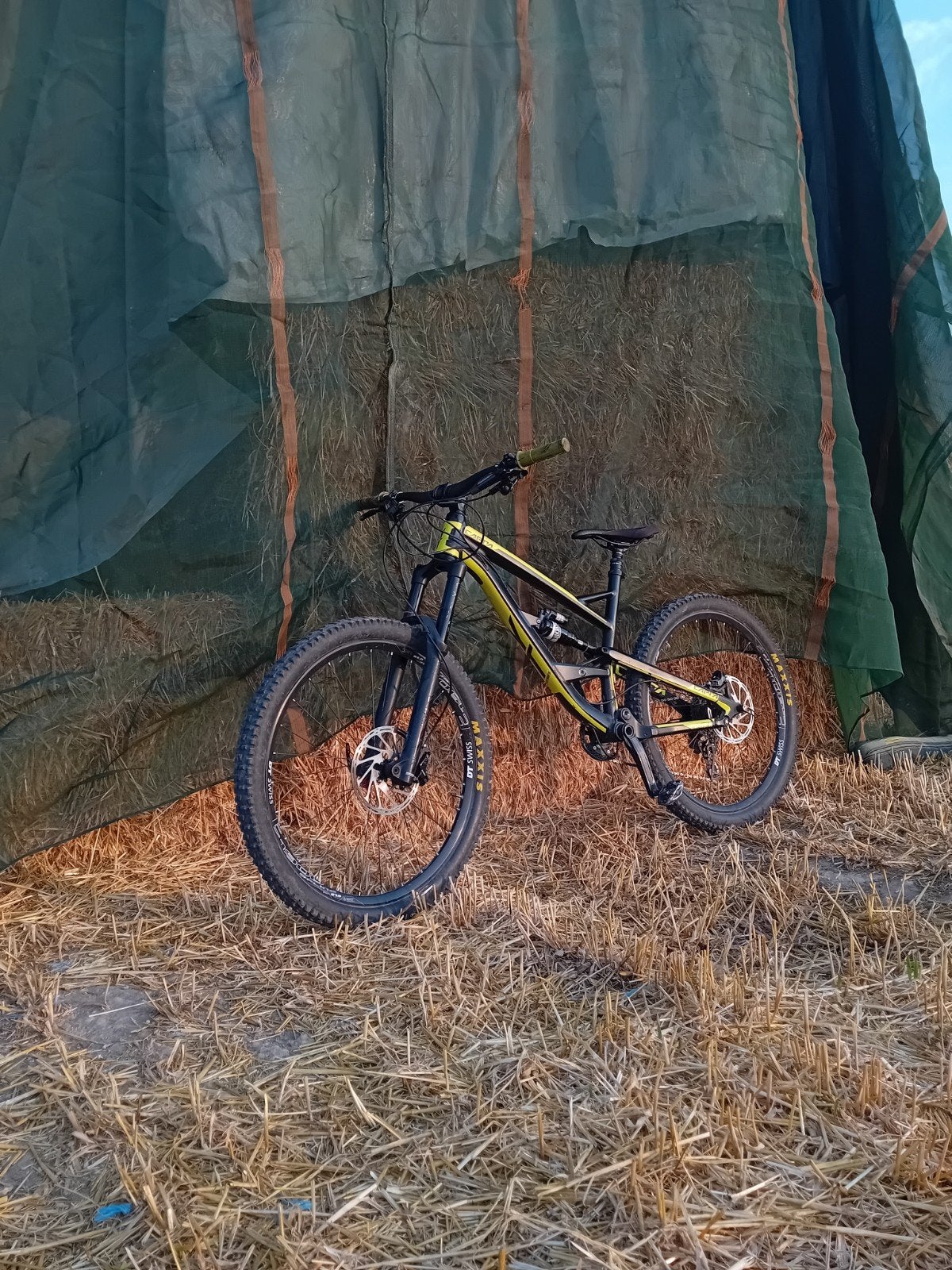 YT capra comp 1, Vélos & Vélomoteurs, Enlèvement ou Envoi