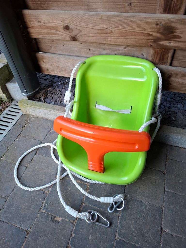 Peuter schommel, Ophalen