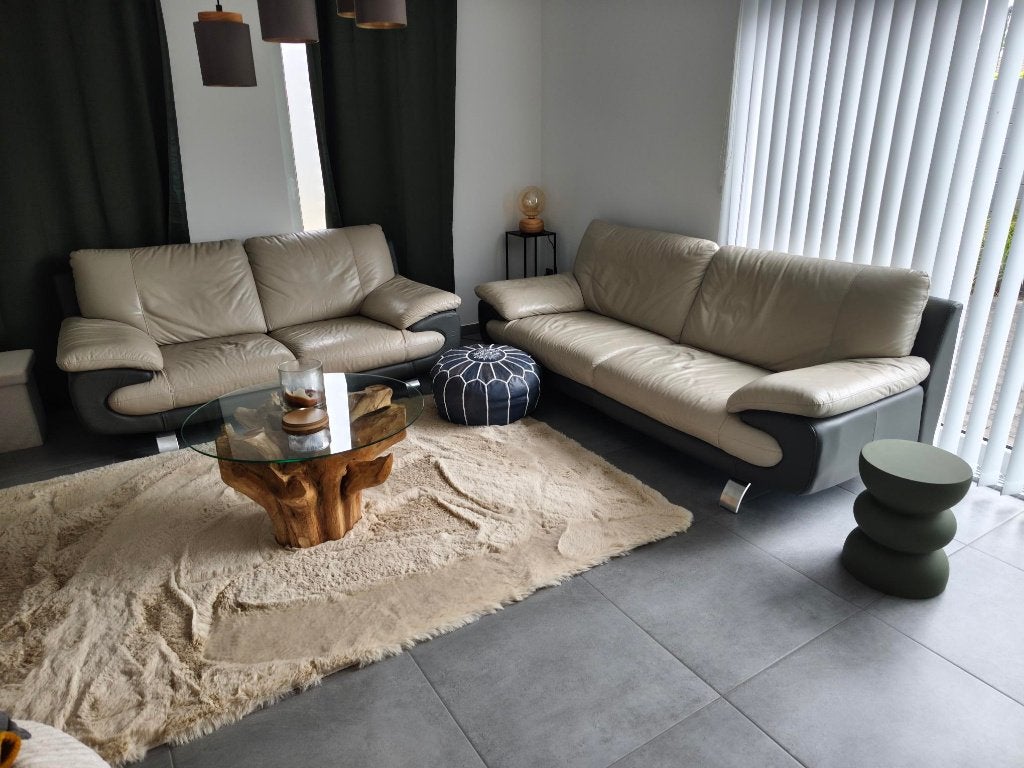 Salon 3+2 - 2 canapés Gris Taupe en cuir, 75 à 100 cm, Quatre personnes ou plus, Enlèvement, Cuir