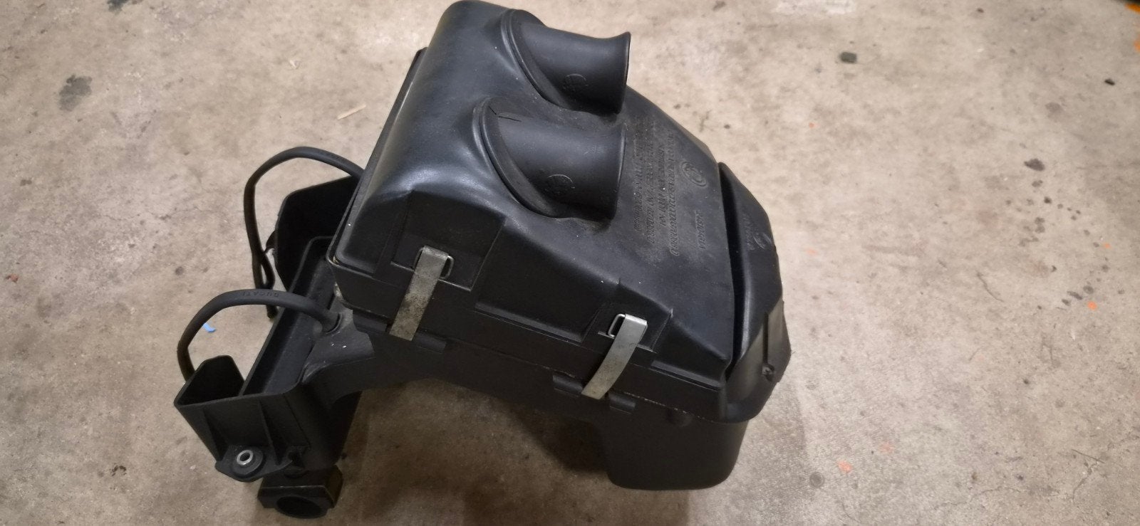 Ducati 600 750 900 SS Supersport luchtfilter airbox, Ophalen of Verzenden