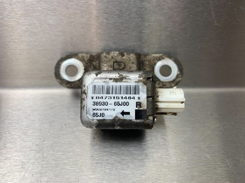 CAPTEUR AIRBAG Suzuki Grand Vitara II (JT) (|3893065J00|), Autos : Pièces & Accessoires, Autres pièces automobiles, Utilisé, Suzuki