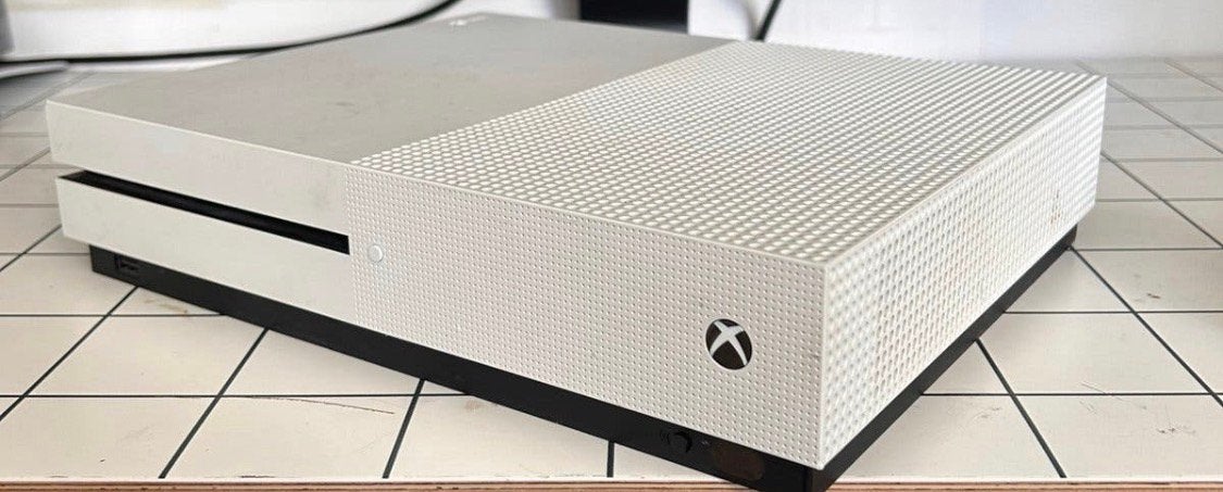 Xbox  x1 tb +controler, Games en Spelcomputers, Ophalen of Verzenden, Zo goed als nieuw, 1 TB