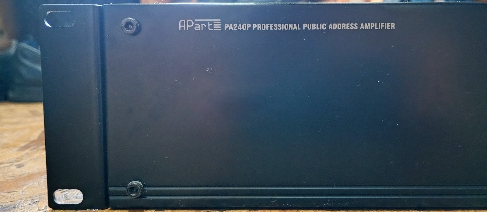 Amplificateur de sonorisation professionnel APart PA240 en b, Autres marques, Enlèvement, Utilisé, 120 watts ou plus