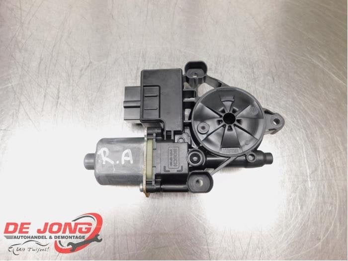 Moteur de vitre portière d'un Volkswagen Golf, Autos : Pièces & Accessoires, Volkswagen, -, 3 mois de garantie, Utilisé