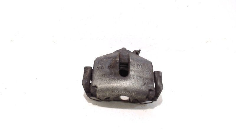 Remklauw links voor Audi A3, Onderdelen@venauto.nl, Van der Ven Autorecycling B.V., Gebruikt, Ettenseweg 76, 4706 PB Roosendaal, The Netherlands