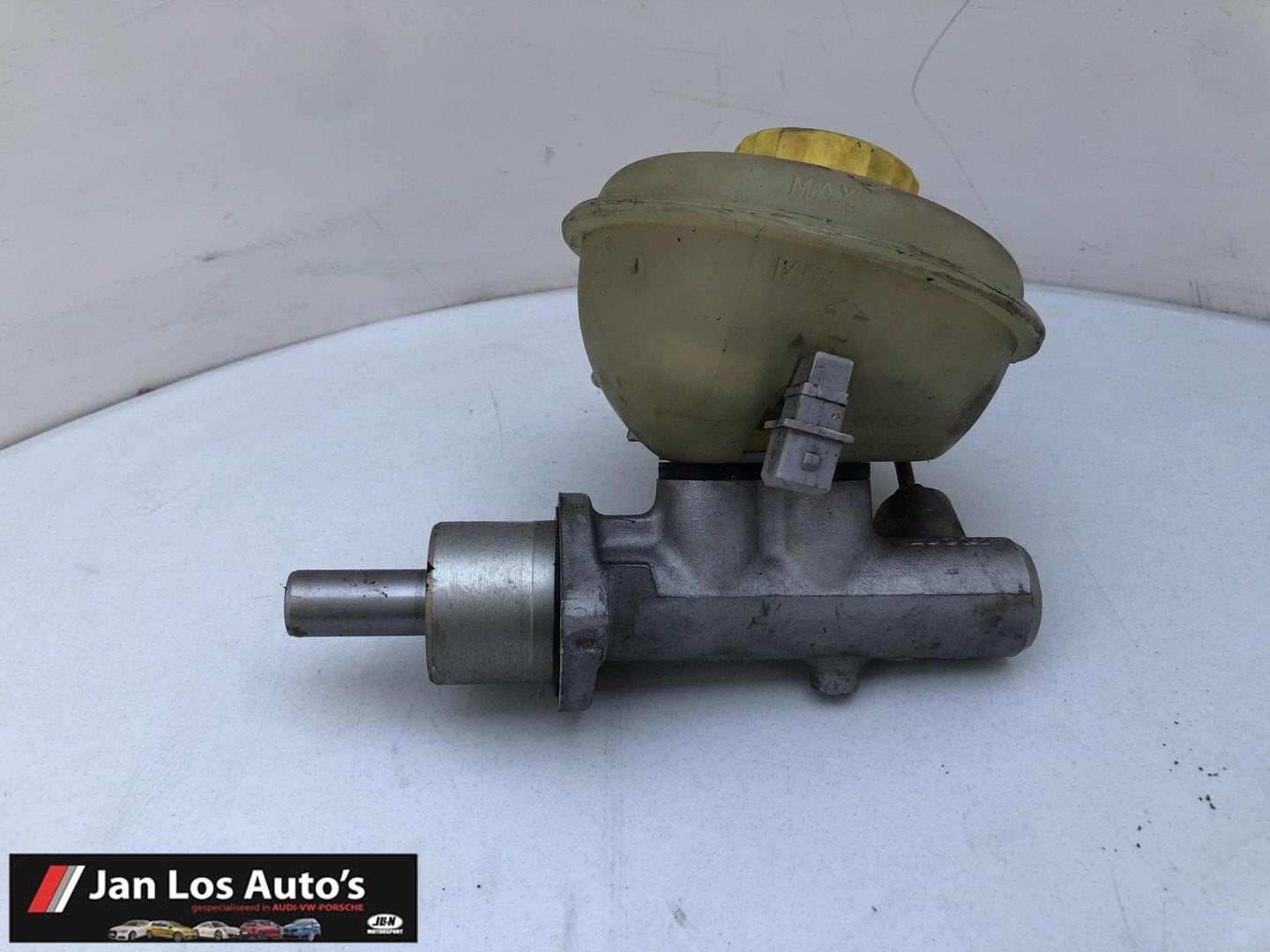 Hoofdremcilinder Audi 80 B4 2.8 ('91-'95) 8A0611301A, Gebruikt, -, -, -