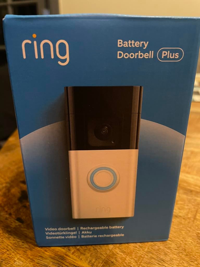 Ring plus deurbel met camera, Ophalen, Nieuw