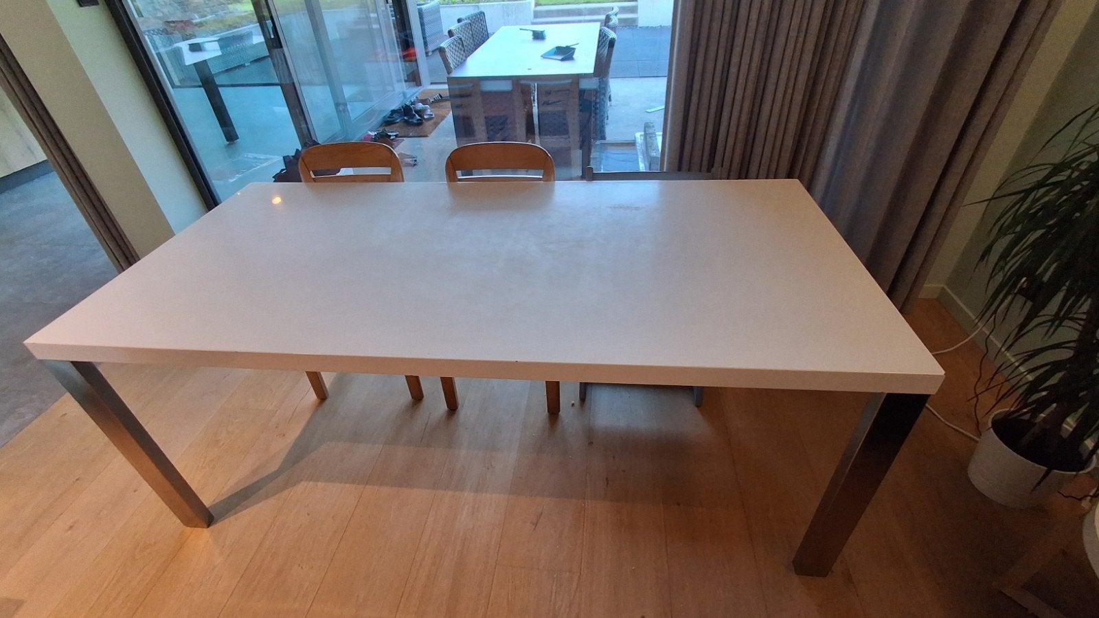 Witte tafel voor 6 personen., Huis en Inrichting, Ophalen