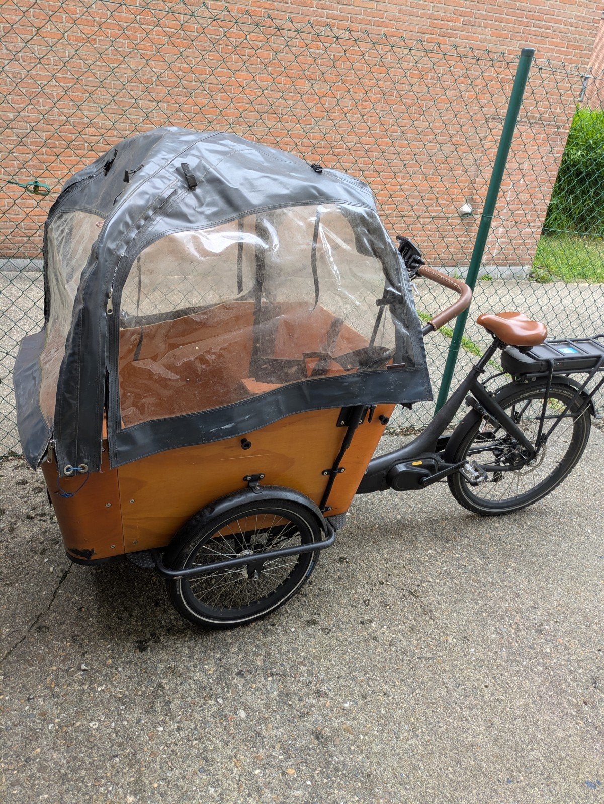Elektrische bakfiets, Ophalen